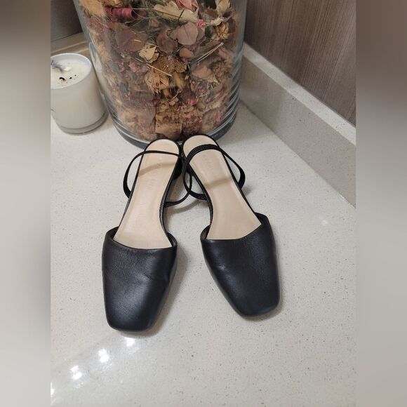 Everlane Black Square-Toe Flats - Picture 1 of 10